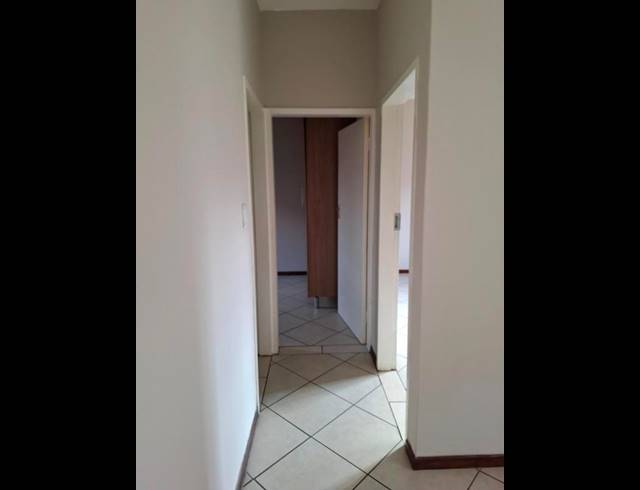 2 BEDROOM APARTMENT FOR SALE IN STONERIDGE